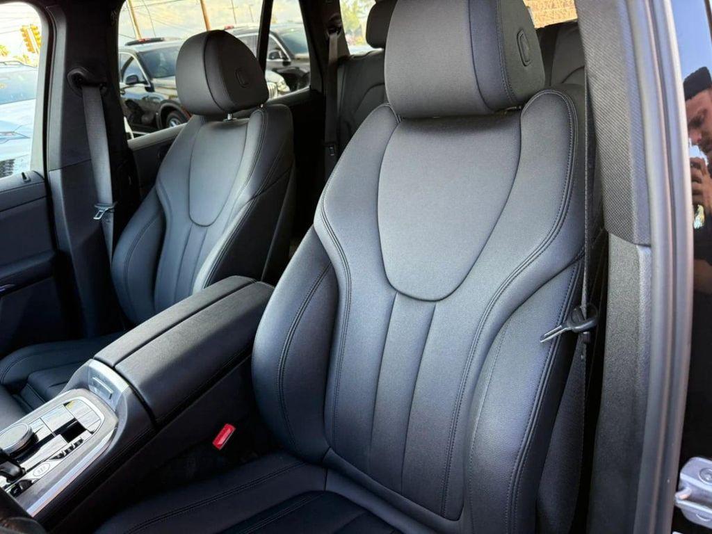 BMW X5 view 43