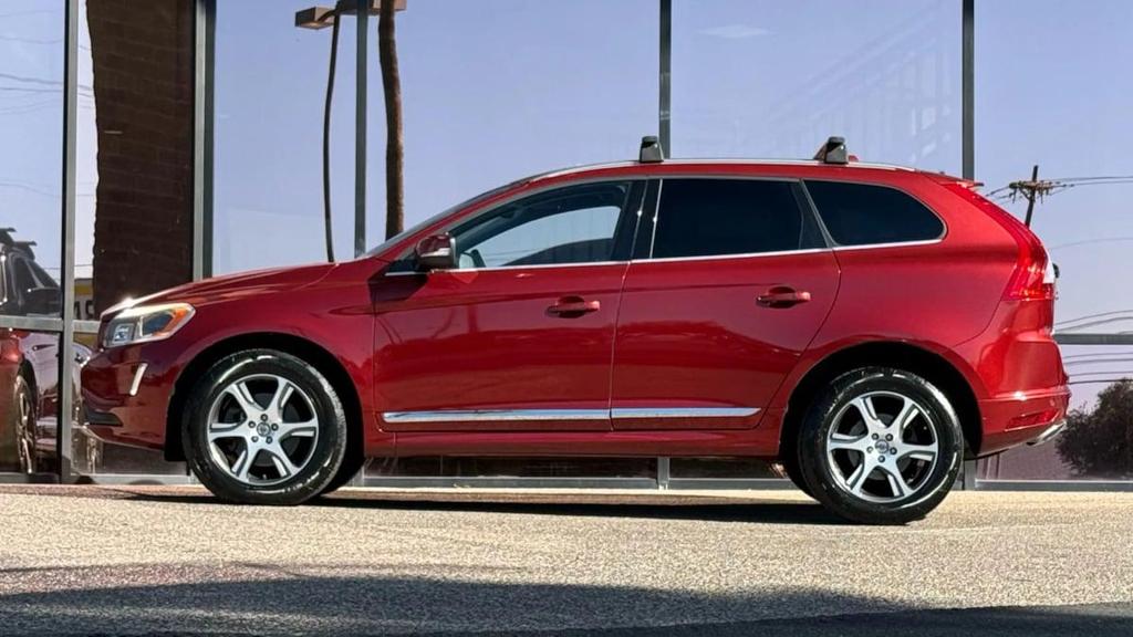 used 2015 Volvo XC60 car, priced at $13,990