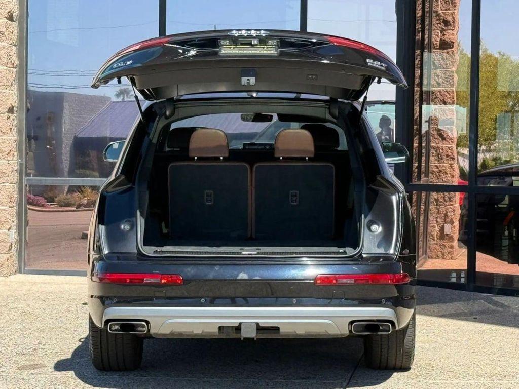 used 2018 Audi Q7 car, priced at $19,990