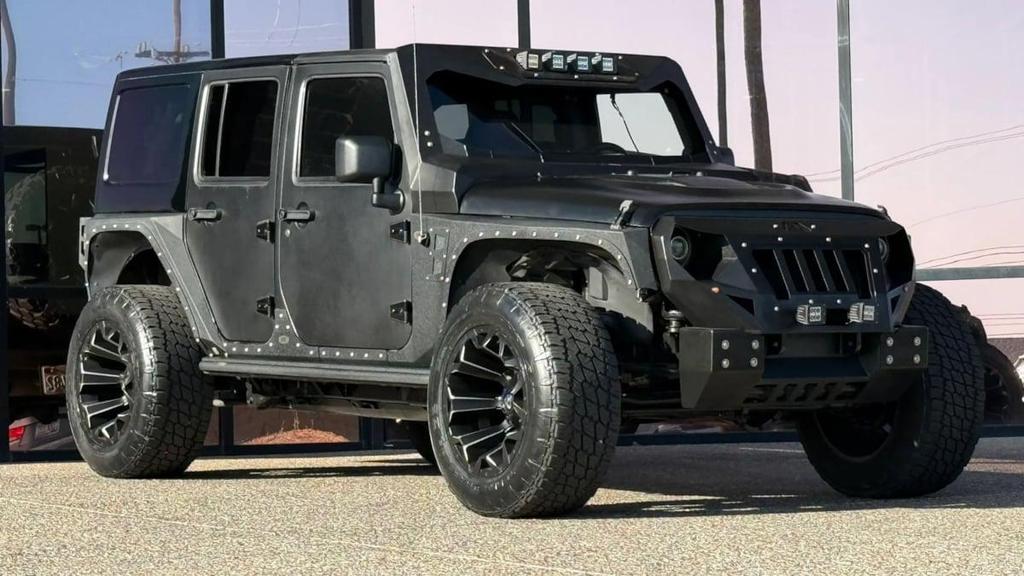used 2013 Jeep Wrangler Unlimited car, priced at $27,990