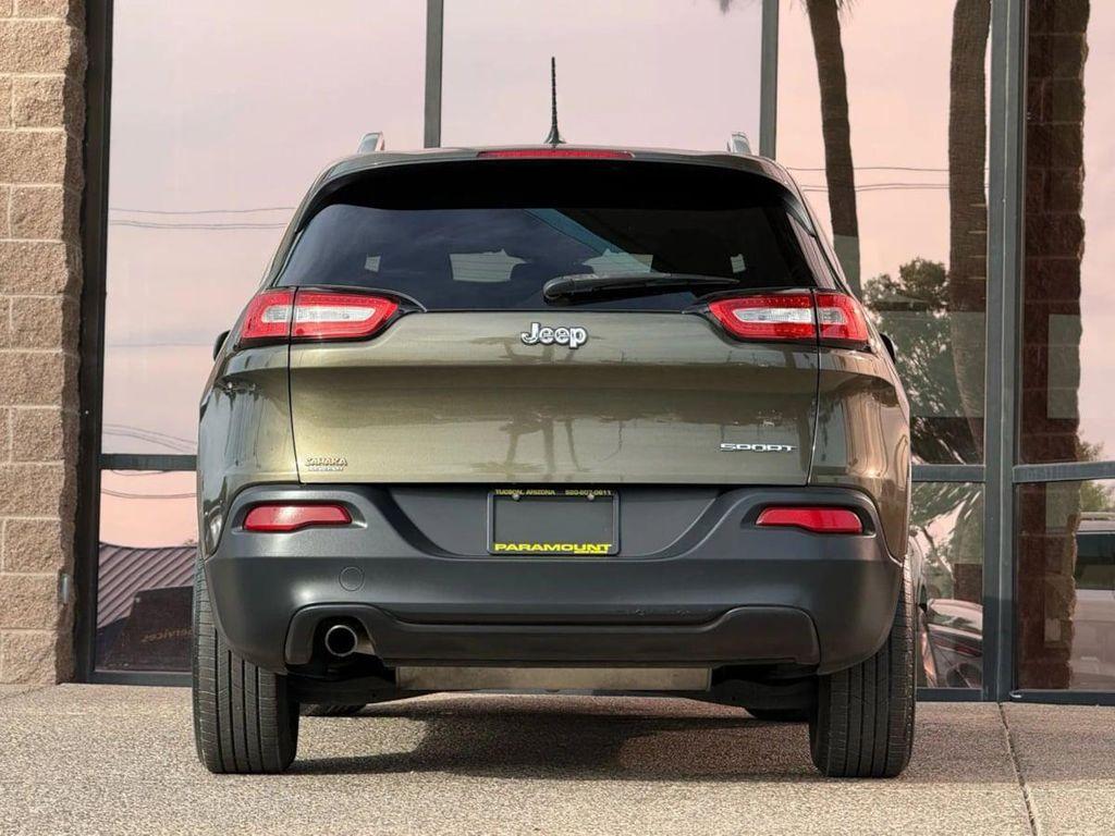 used 2015 Jeep Cherokee car, priced at $8,990