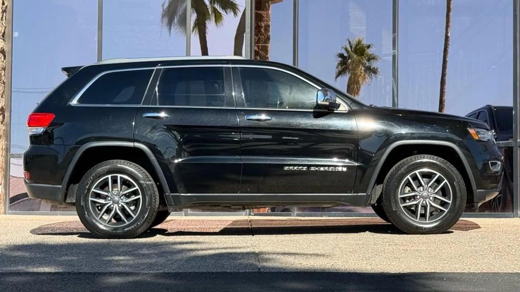 used 2019 Jeep Grand Cherokee car, priced at $17,990