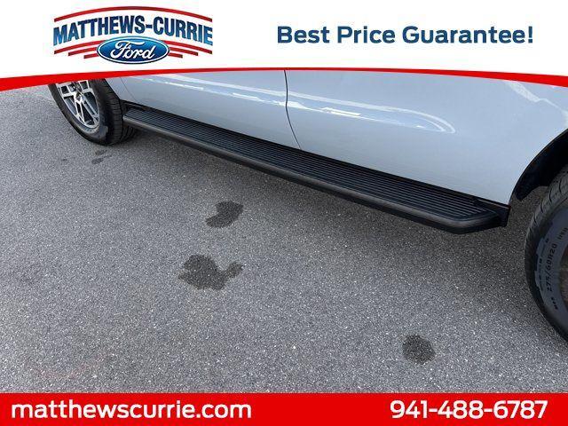 new 2025 Ford Expedition car, priced at $67,913