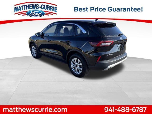 used 2023 Ford Escape car, priced at $21,394