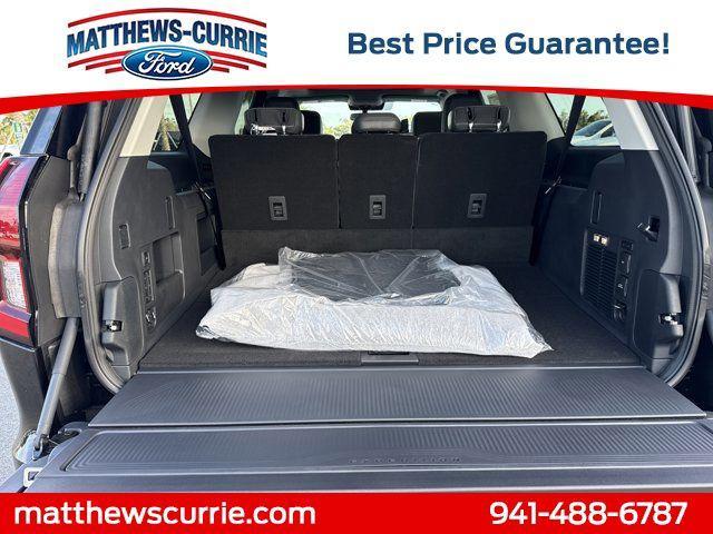 new 2025 Ford Expedition Max car, priced at $65,995