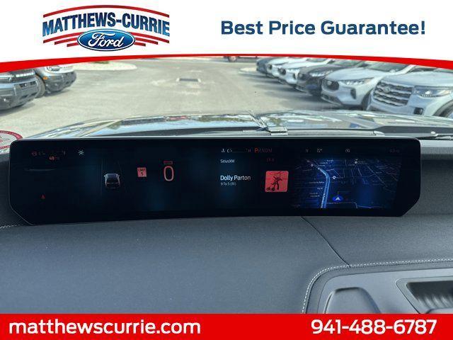 new 2025 Ford Expedition Max car, priced at $82,655