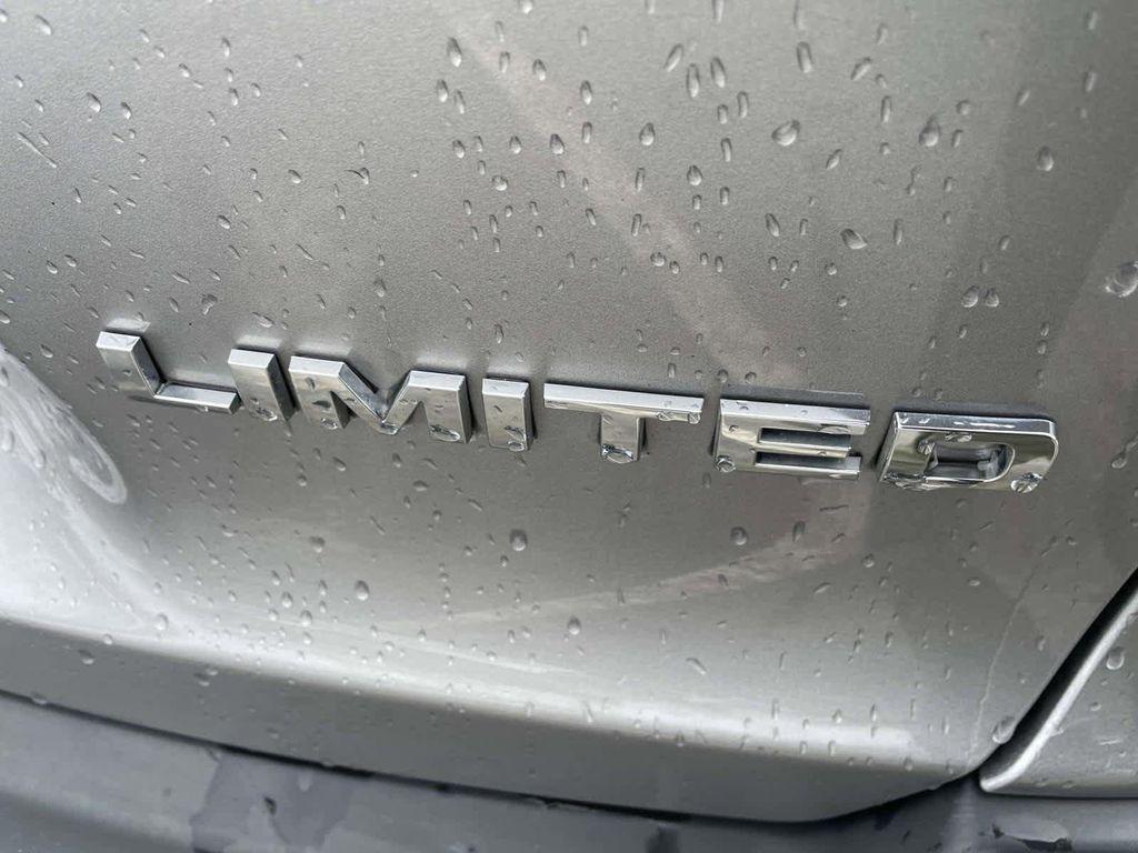 used 2019 Jeep Cherokee car, priced at $14,986