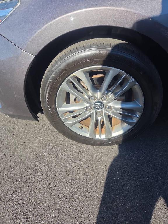 2015 Gray Toyota Camry