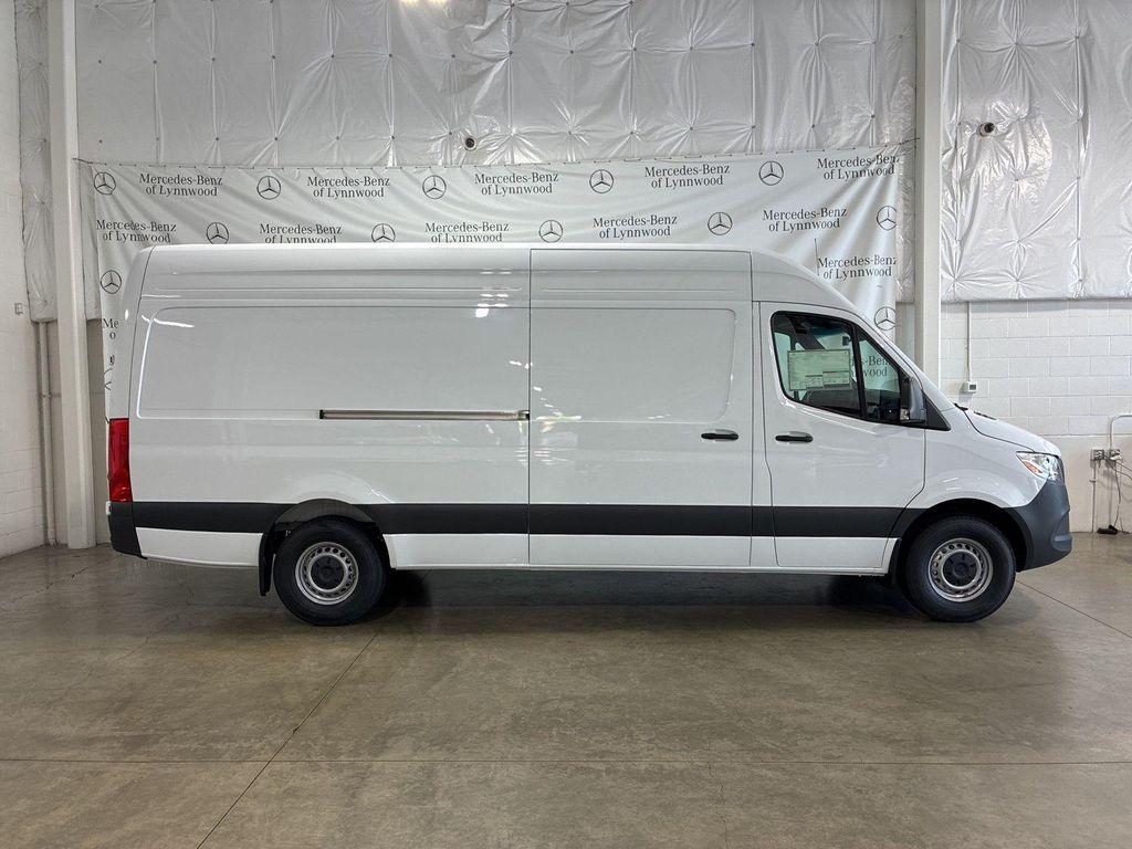 new 2025 Mercedes-Benz Sprinter 2500 car, priced at $62,685