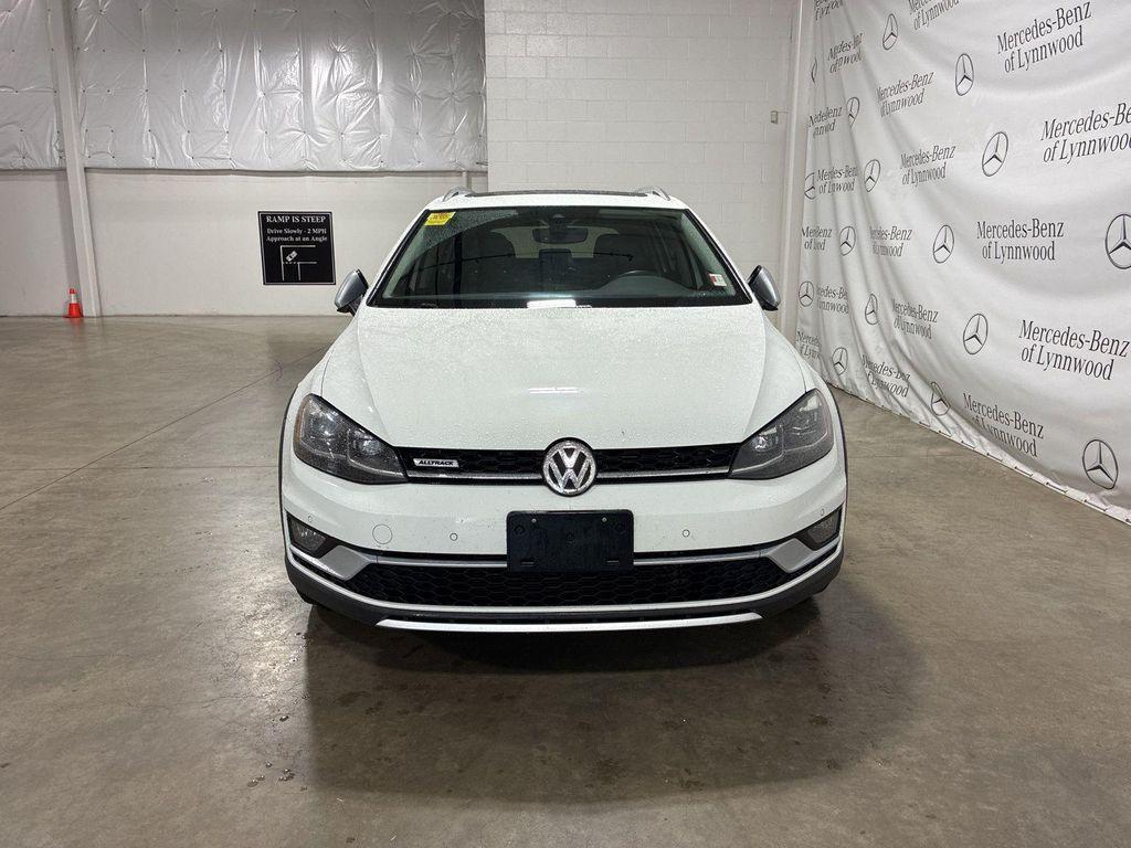 used 2019 Volkswagen Golf Alltrack car, priced at $24,998
