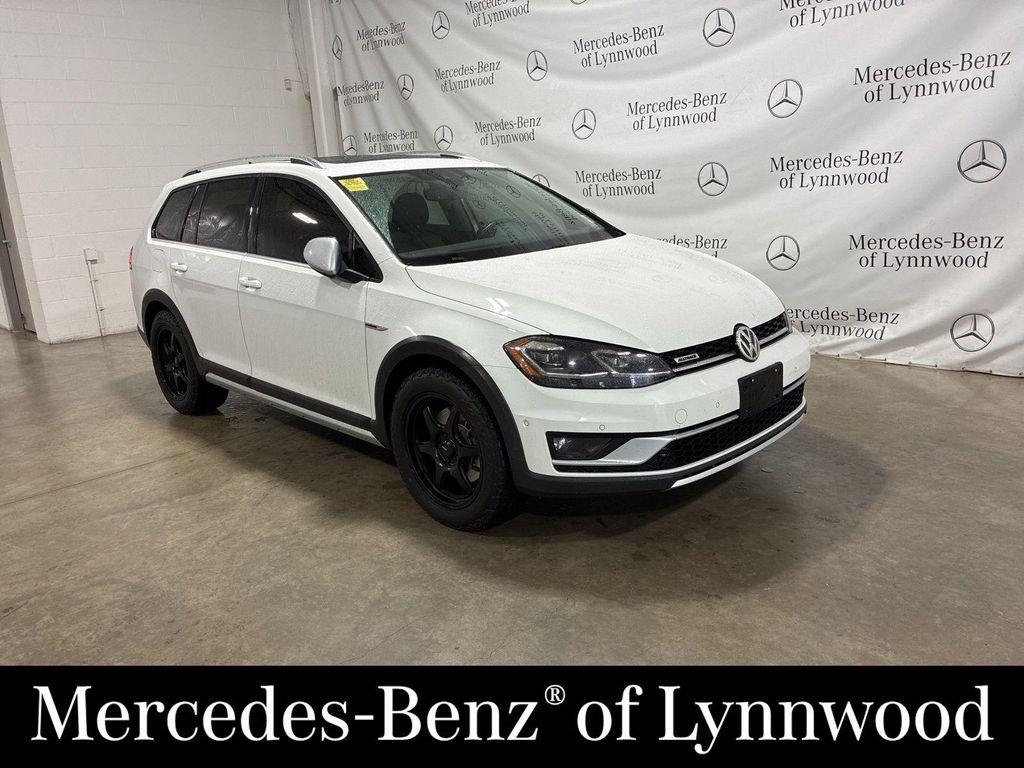 used 2019 Volkswagen Golf Alltrack car, priced at $24,998