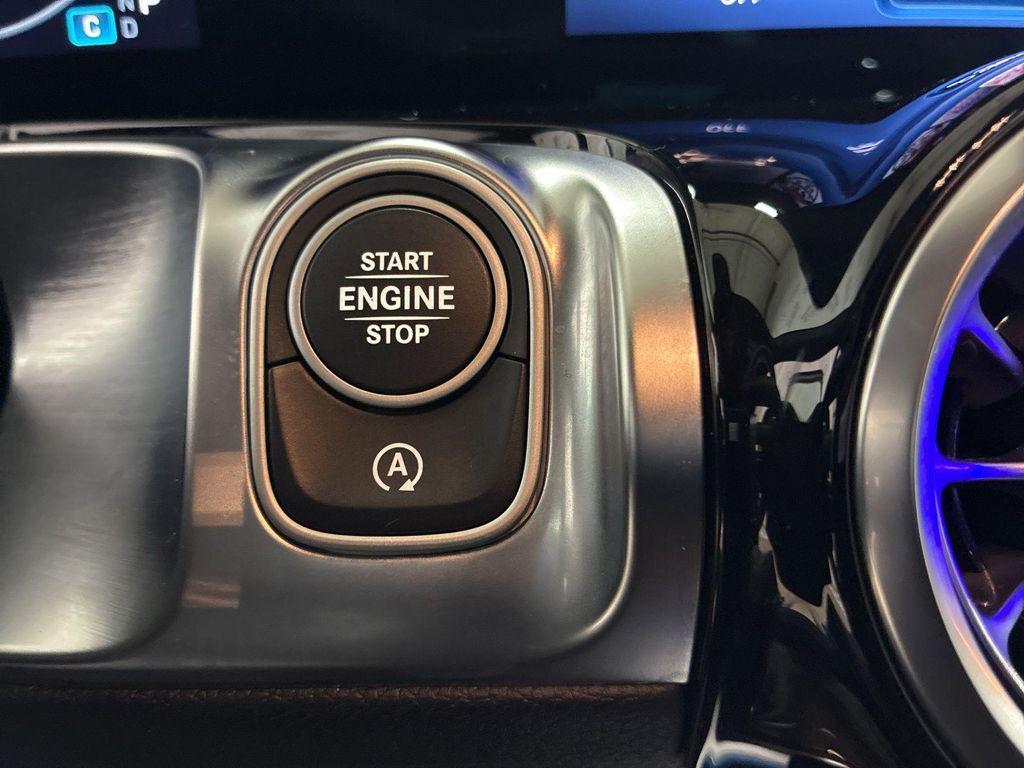 used 2025 Mercedes-Benz GLB 250 car, priced at $45,995