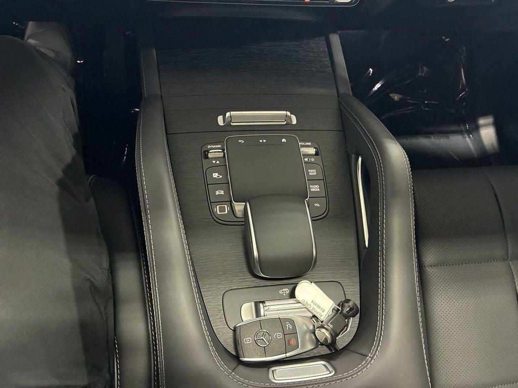new 2026 Mercedes-Benz GLE 580 car, priced at $107,345