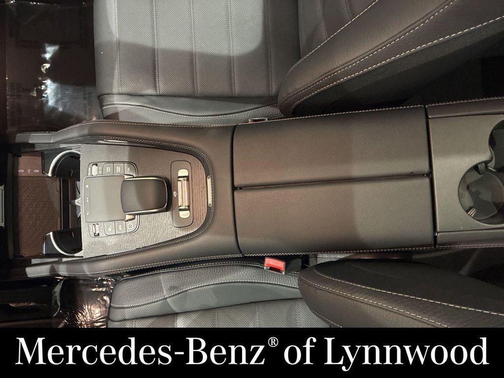 new 2026 Mercedes-Benz GLS 450 car, priced at $98,235