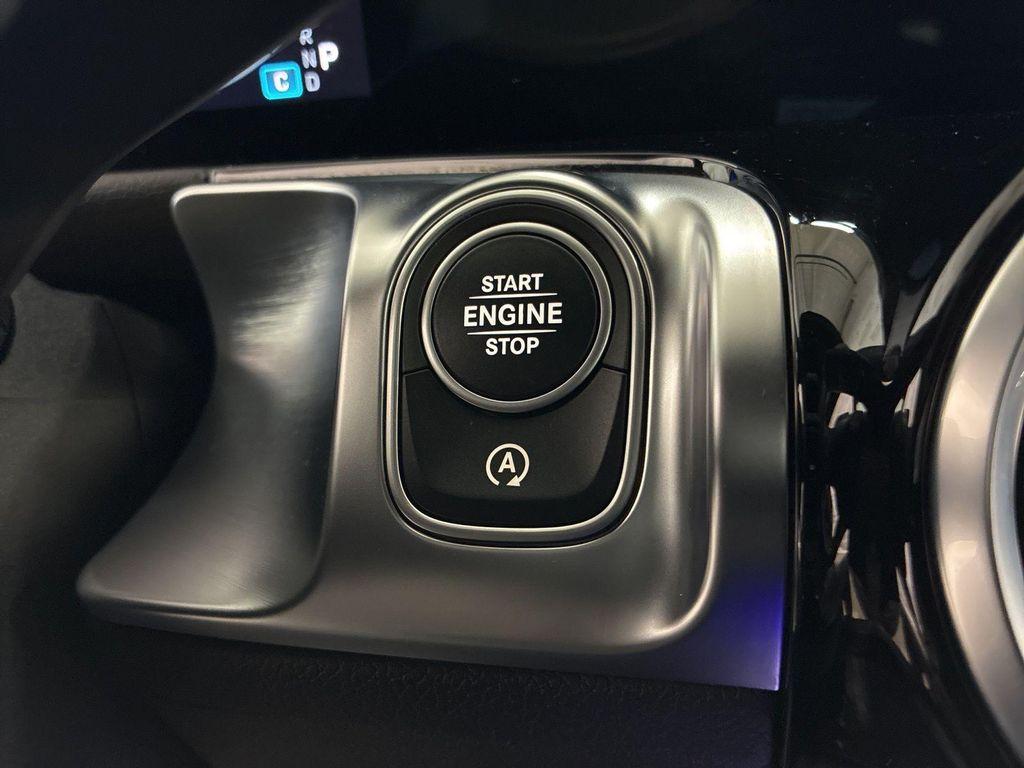 used 2025 Mercedes-Benz GLB 250 car, priced at $40,995