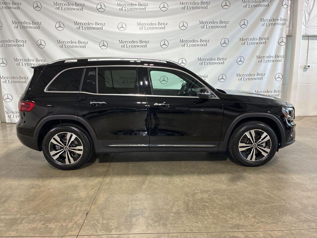 used 2025 Mercedes-Benz GLB 250 car, priced at $40,995