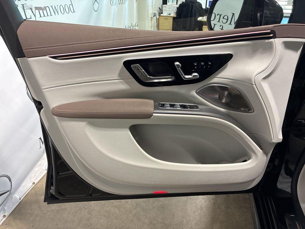 used 2023 Mercedes-Benz EQS 580 car, priced at $51,995