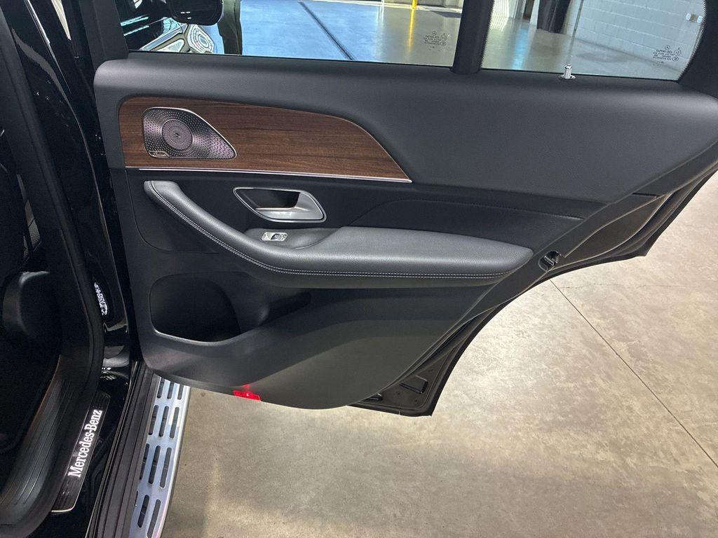 new 2026 Mercedes-Benz GLE 580 car, priced at $97,830