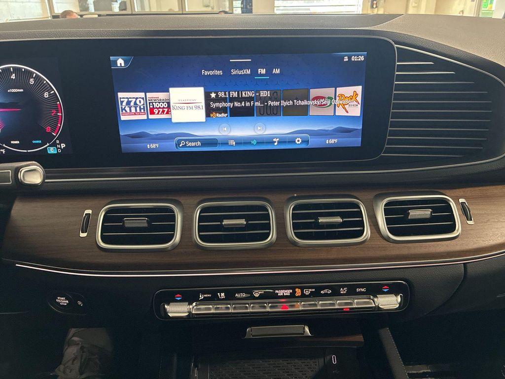 new 2026 Mercedes-Benz GLE 580 car, priced at $97,830