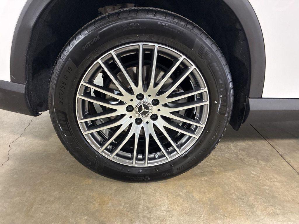 used 2025 Mercedes-Benz GLC 300 car, priced at $46,995