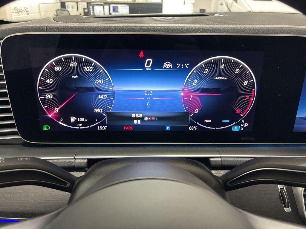 new 2026 Mercedes-Benz GLS 580 car, priced at $123,715