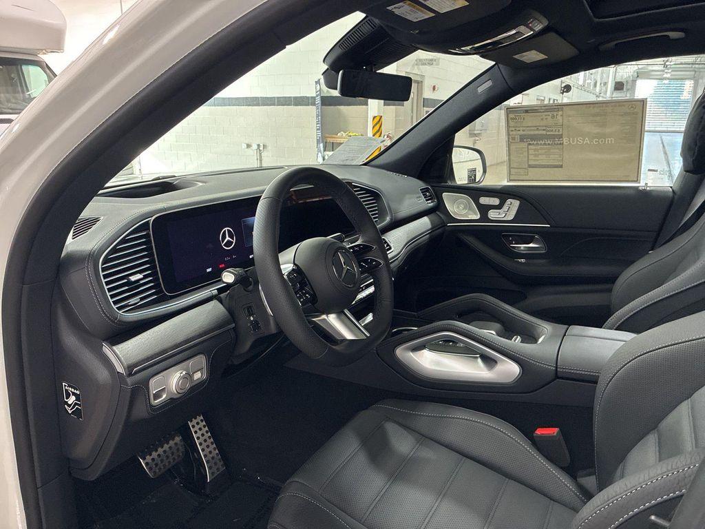new 2026 Mercedes-Benz GLS 580 car, priced at $123,715