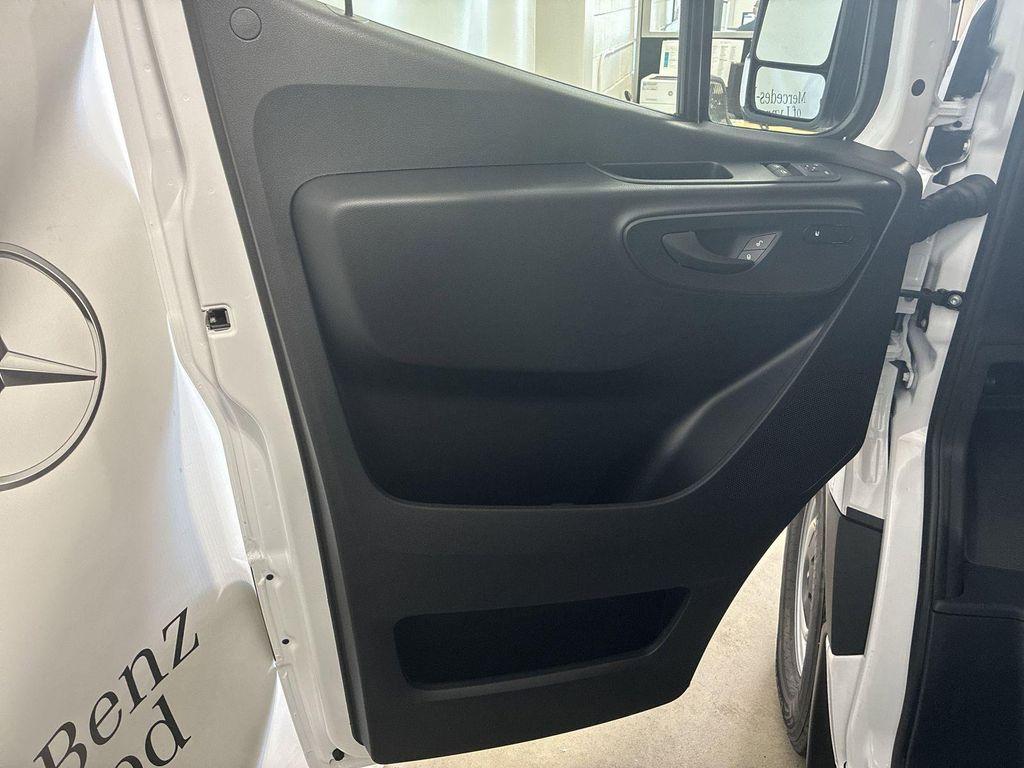 new 2025 Mercedes-Benz Sprinter 2500 car, priced at $62,685