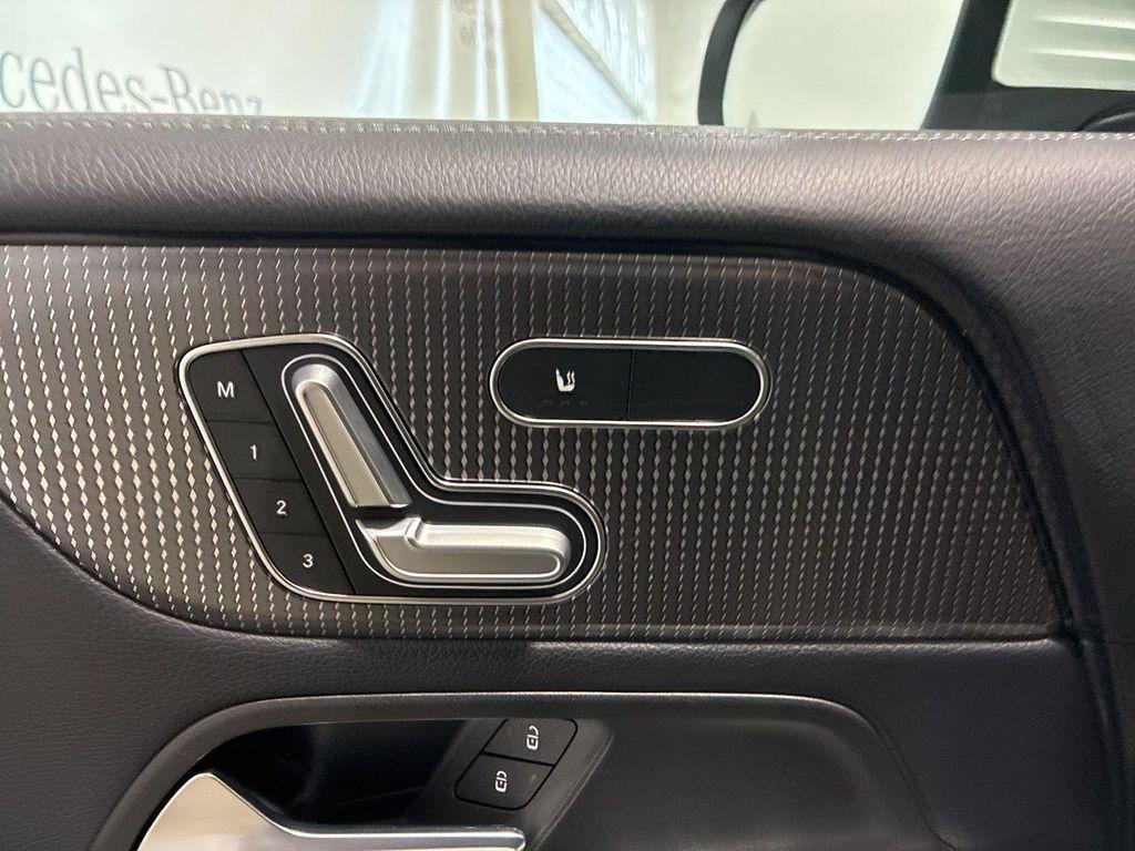 used 2021 Mercedes-Benz GLB 250 car, priced at $25,998