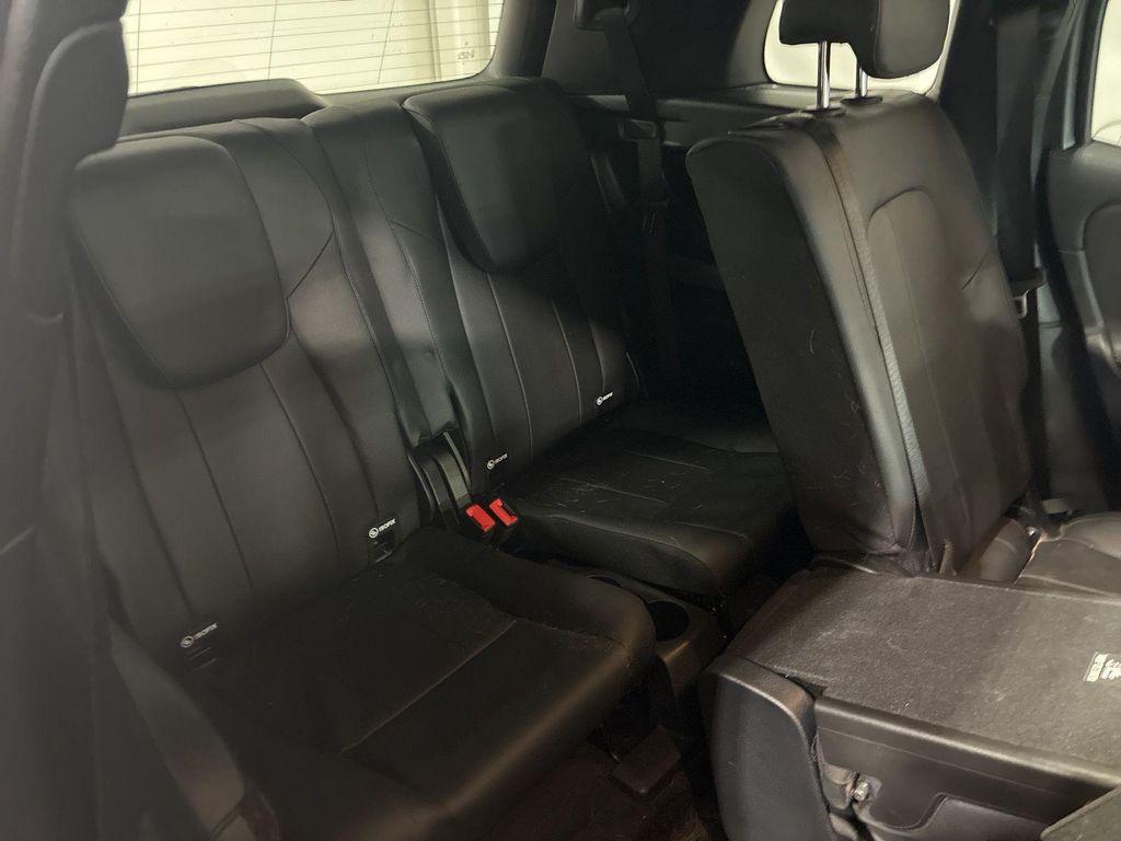 used 2022 Mercedes-Benz GLB 250 car, priced at $30,495