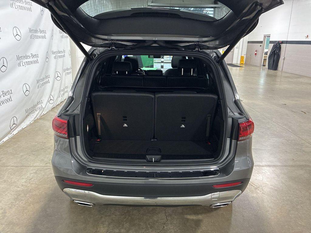 used 2022 Mercedes-Benz GLB 250 car, priced at $29,998