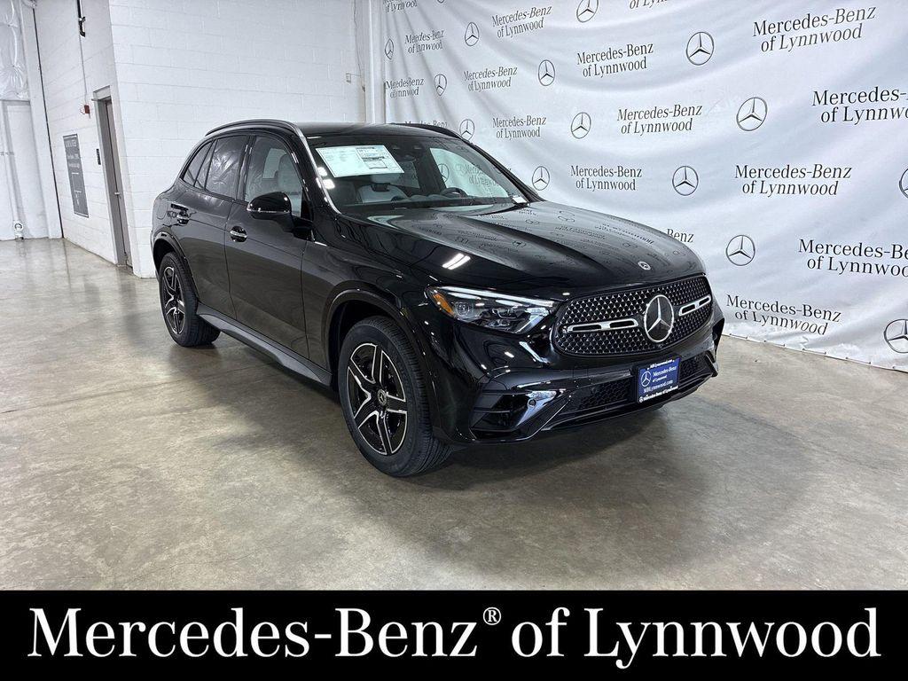 new 2025 Mercedes-Benz GLC 300 car, priced at $63,865