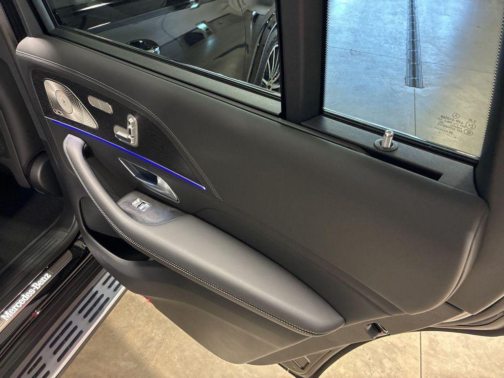 new 2026 Mercedes-Benz GLS 580 car, priced at $125,850