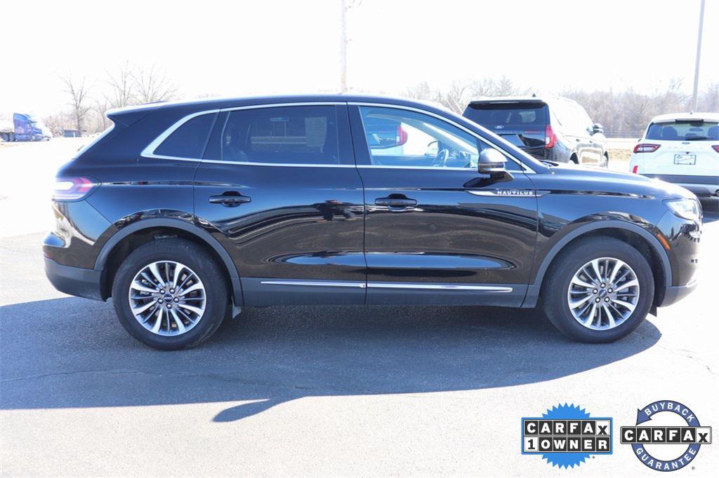 used 2022 Lincoln Nautilus car, priced at $22,900