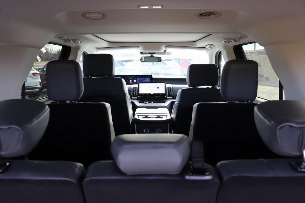 new 2026 Ford Expedition Max car, priced at $77,605