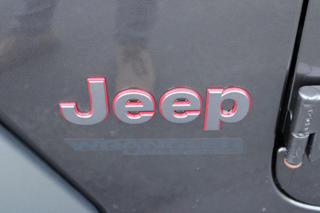 used 2019 Jeep Wrangler Unlimited car, priced at $31,900
