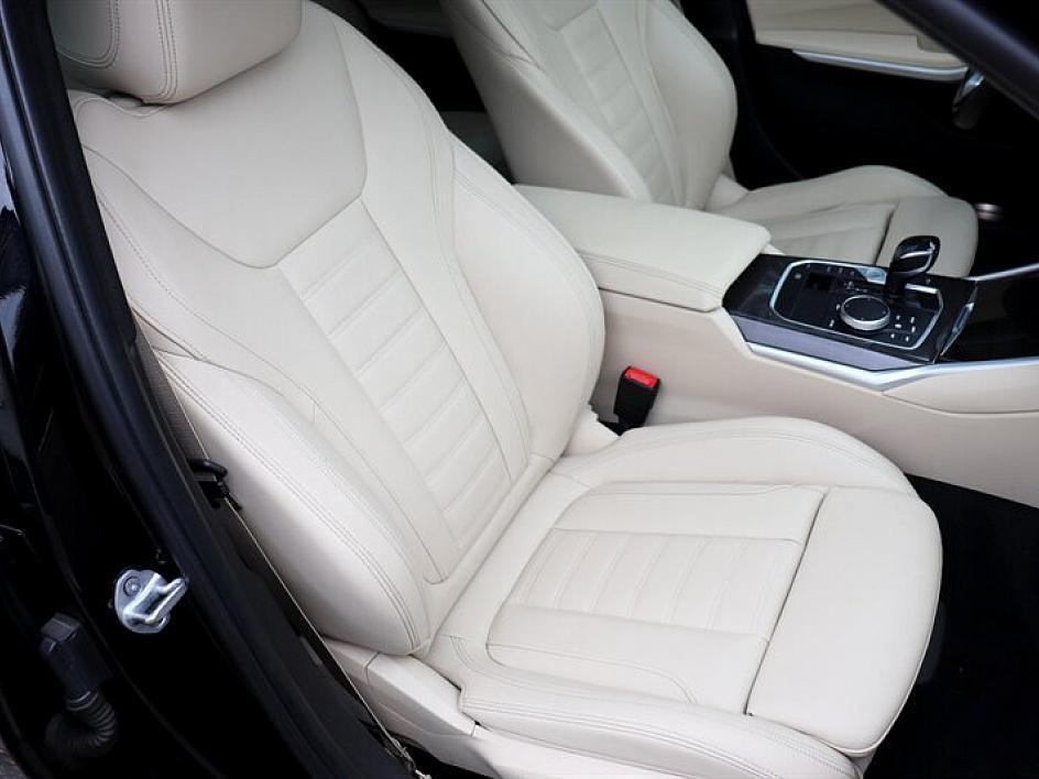 used 2020 BMW 330 car, priced at $21,550