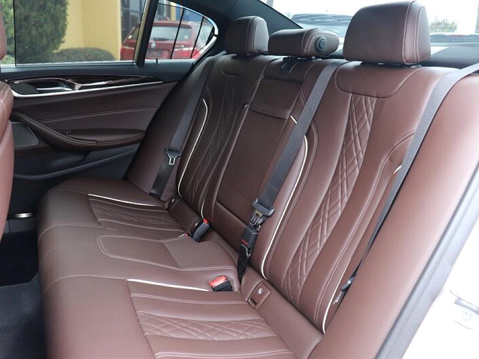 used 2019 BMW 540 car, priced at $26,880