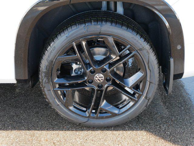 new 2026 Volkswagen Tiguan car, priced at $40,076