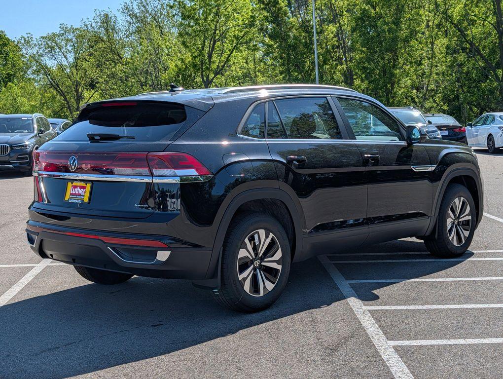 new 2026 Volkswagen Atlas Cross Sport car, priced at $40,532