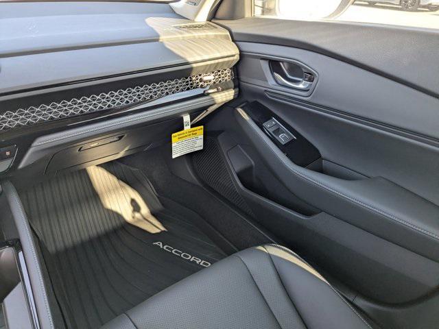 new 2025 Honda Accord Hybrid car