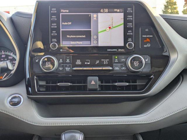 used 2020 Toyota Highlander car, priced at $24,892