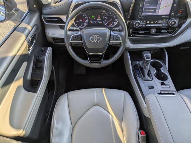 used 2020 Toyota Highlander car, priced at $24,892