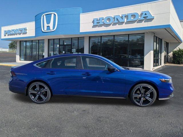 new 2025 Honda Accord Hybrid car