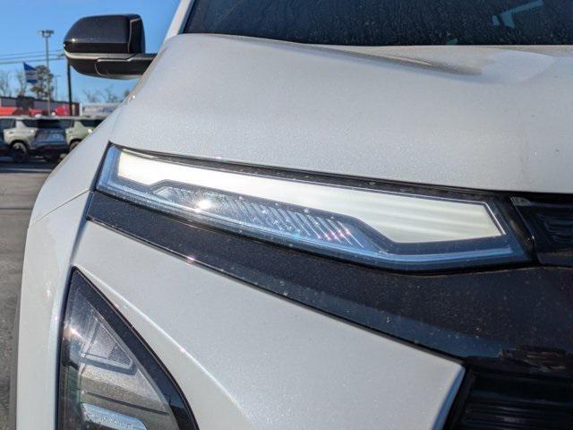 new 2026 Chevrolet Equinox car, priced at $37,705