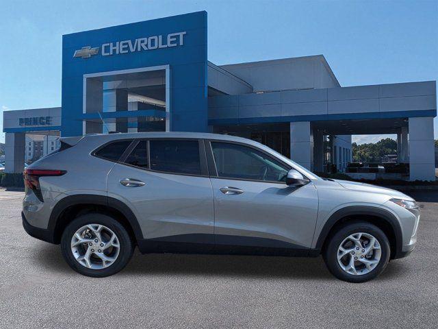 new 2026 Chevrolet Trax car, priced at $25,527