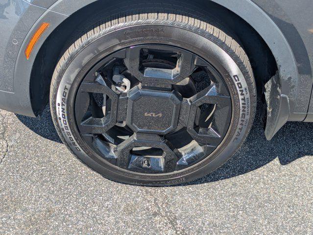 used 2025 Kia Sorento car, priced at $37,863