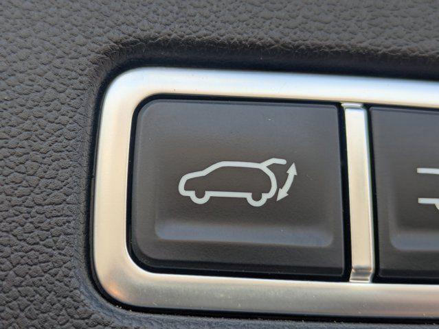 used 2025 Kia Sorento car, priced at $37,863