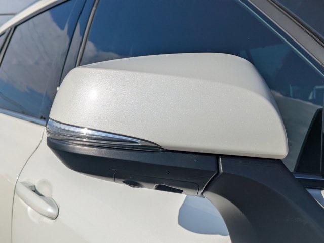 used 2020 Toyota Highlander car, priced at $31,983