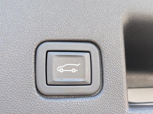 used 2024 Chevrolet Equinox car, priced at $25,696