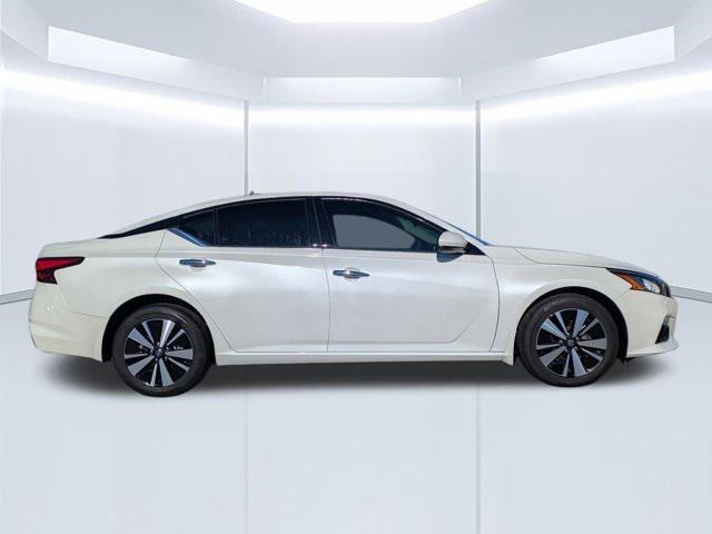 used 2022 Nissan Altima car, priced at $24,847
